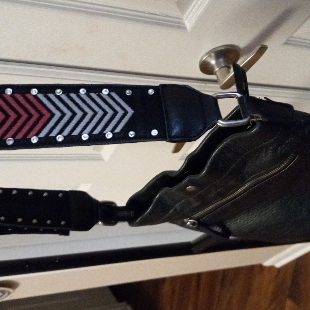 Crossbody purse